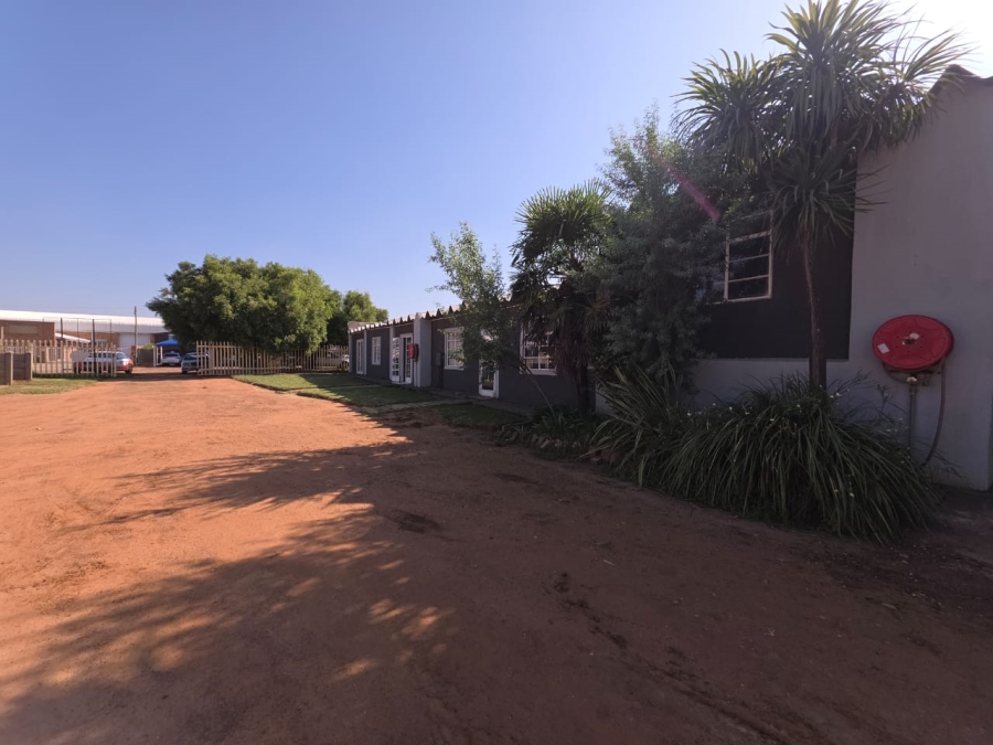 To Let commercial Property for Rent in Vaalpark Free State